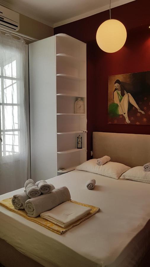 Konstantinos'S Luxury Vintage Apartment Thessaloniki Buitenkant foto