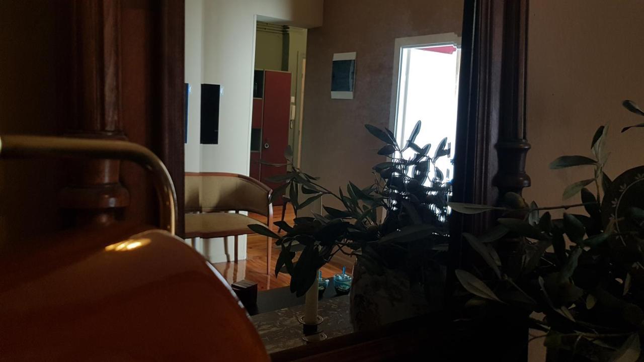 Konstantinos'S Luxury Vintage Apartment Thessaloniki Buitenkant foto
