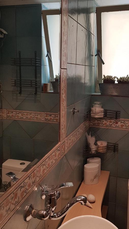 Konstantinos'S Luxury Vintage Apartment Thessaloniki Buitenkant foto