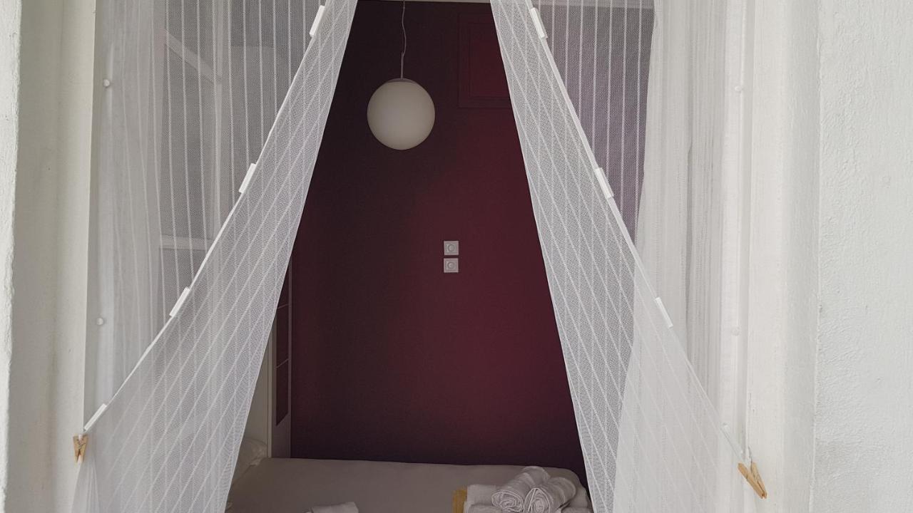 Konstantinos'S Luxury Vintage Apartment Thessaloniki Buitenkant foto