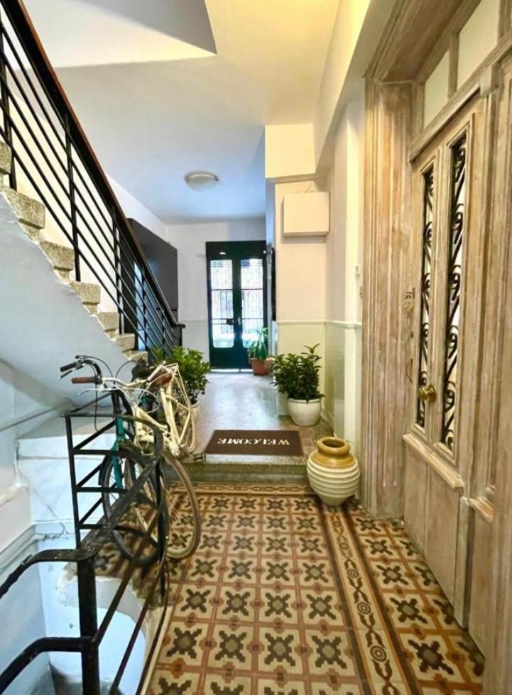 Konstantinos'S Luxury Vintage Apartment Thessaloniki Buitenkant foto